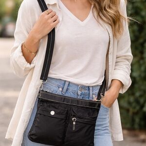 Coach Y2K Black Nylon Crossbody Bag Multi Pocket with Gold Hardware Lightweight